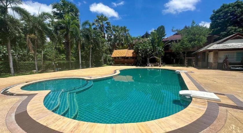 Siam River Resort Chaiyaphum Buitenkant foto