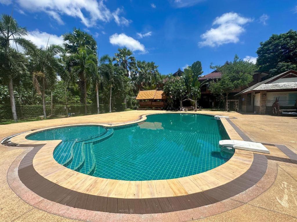 Siam River Resort Chaiyaphum Buitenkant foto