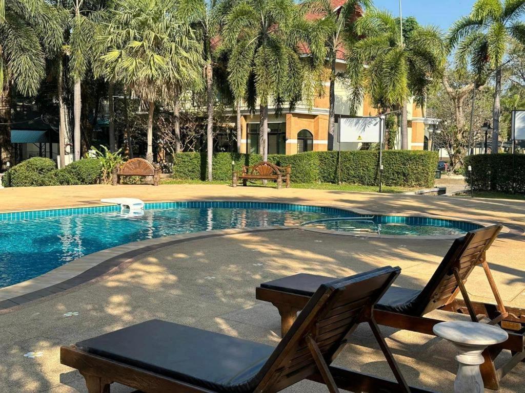 Siam River Resort Chaiyaphum Buitenkant foto