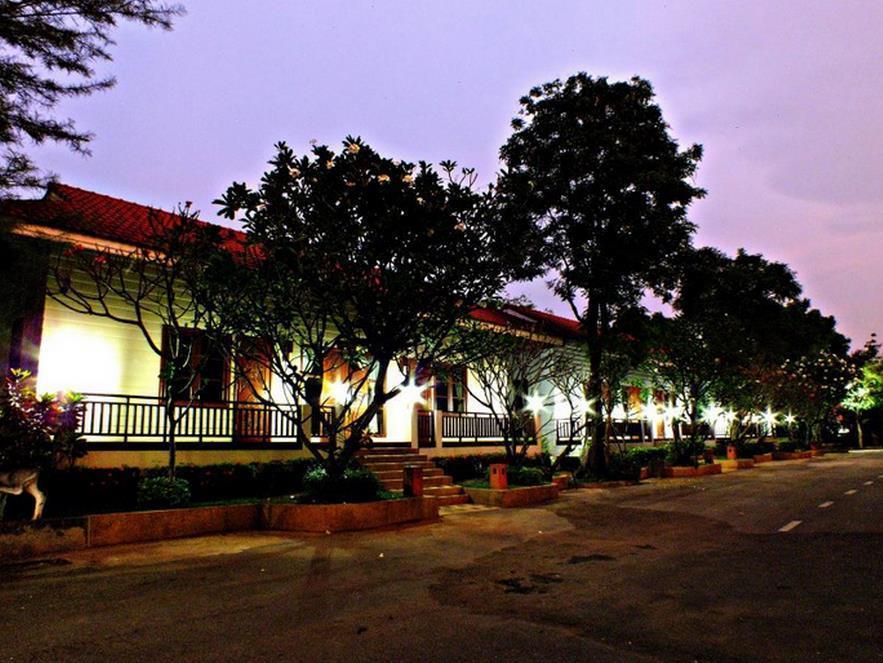 Siam River Resort Chaiyaphum Buitenkant foto