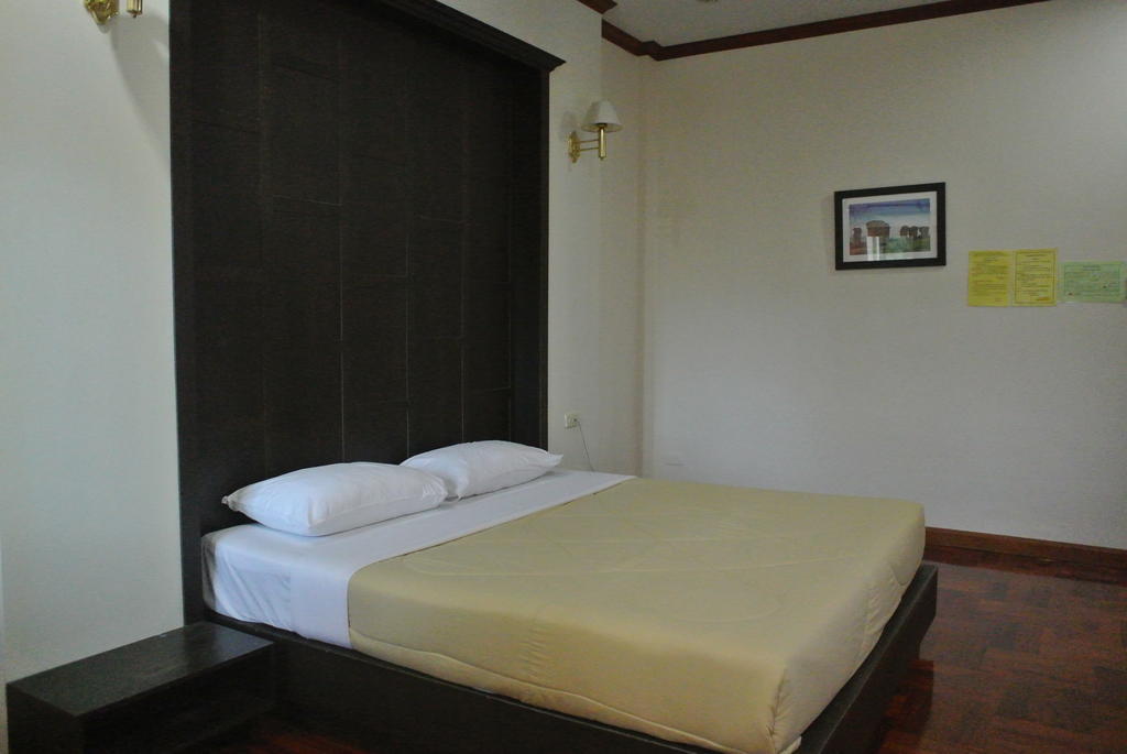Siam River Resort Chaiyaphum Buitenkant foto